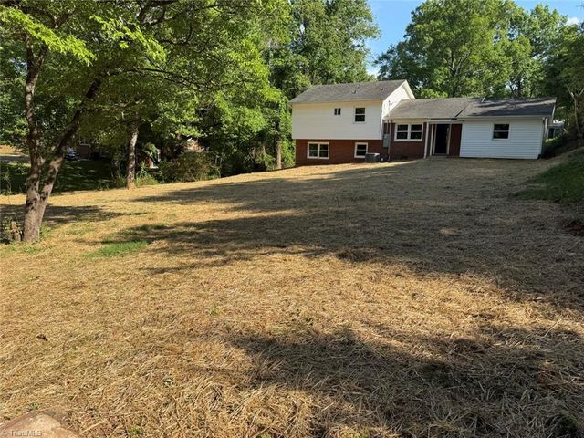 245 Logan Court, King, NC 27021