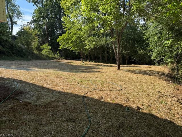 245 Logan Court, King, NC 27021