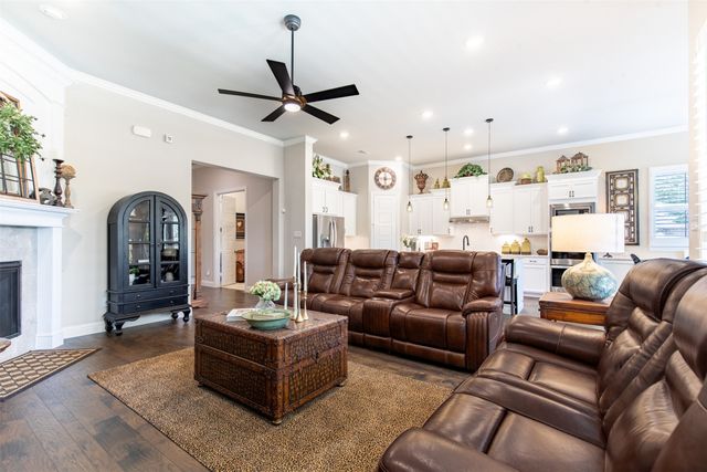 1101 10th Street, Argyle, TX 76226