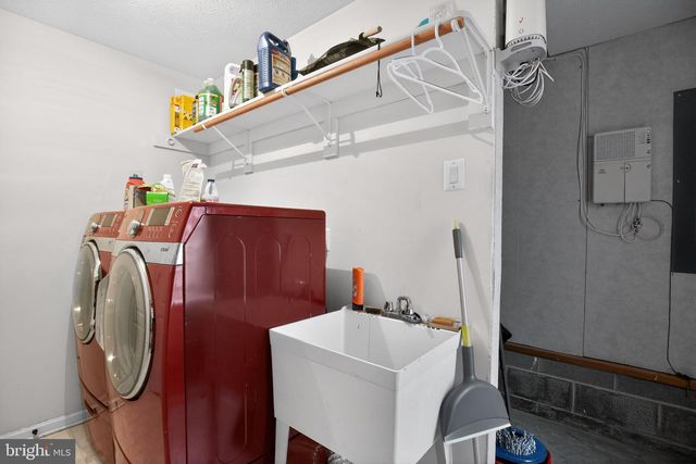 1103 STATION DR, La Plata, MD 20646