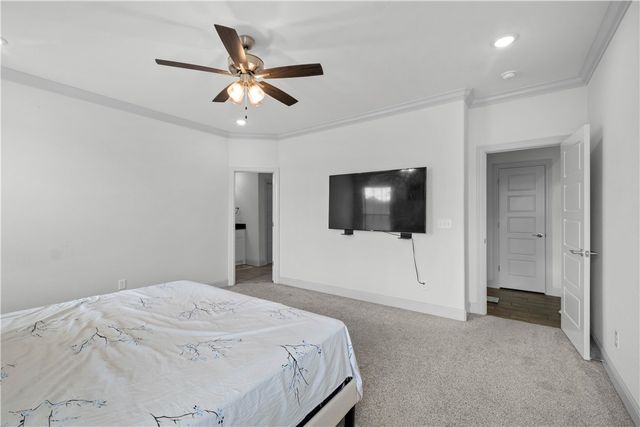 711 Merryfield Street, Bentonville, AR 72713
