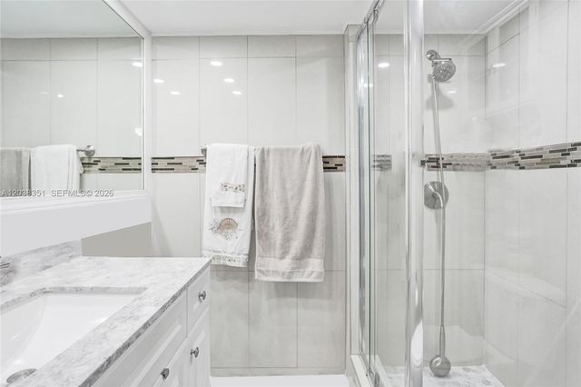 5961 NW 61st Avenue 310, Tamarac, FL 33319