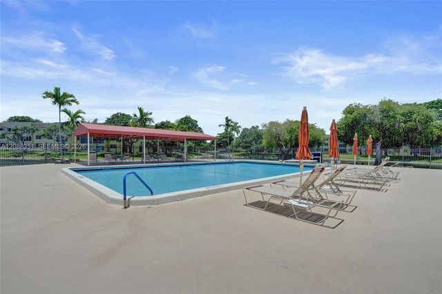 5961 NW 61st Avenue 310, Tamarac, FL 33319