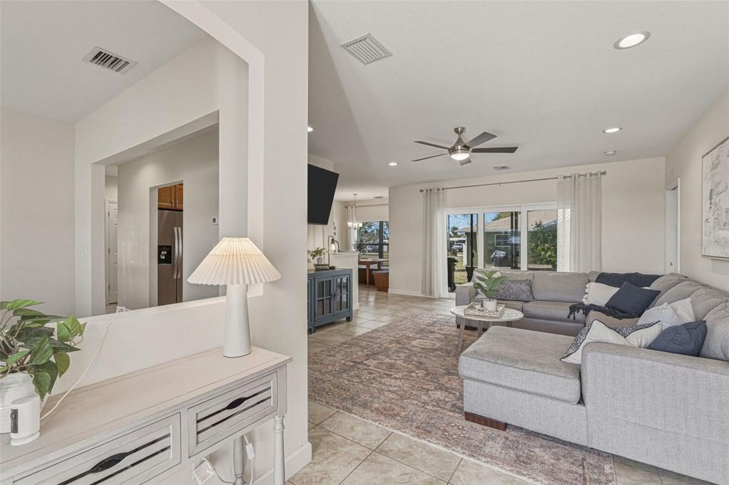 Image 3 of property listing at 634 CARMEL ROAD, Venice, FL 34293
