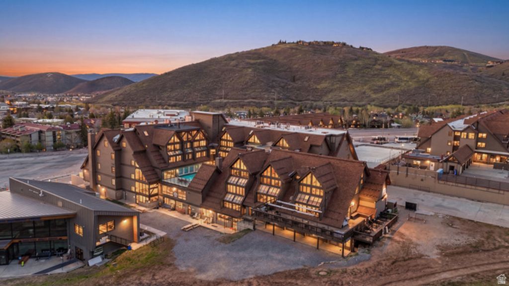 Image 1 of property listing at 1415 LOWELL AVE #B210, Park City, UT 84060