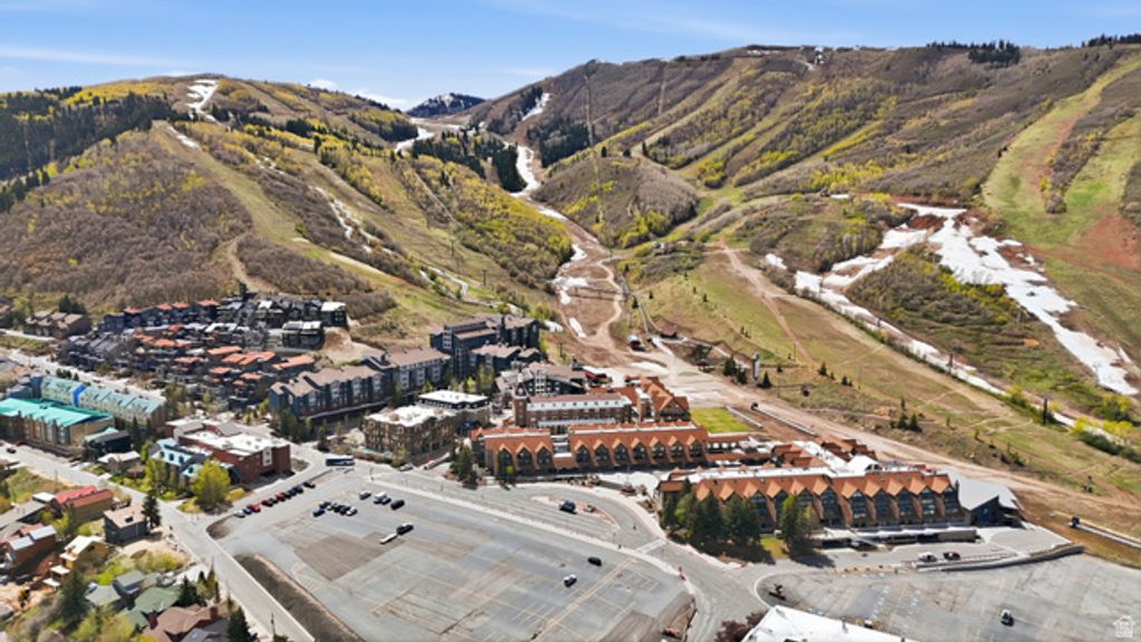 Image 29 of property listing at 1415 LOWELL AVE #B210, Park City, UT 84060