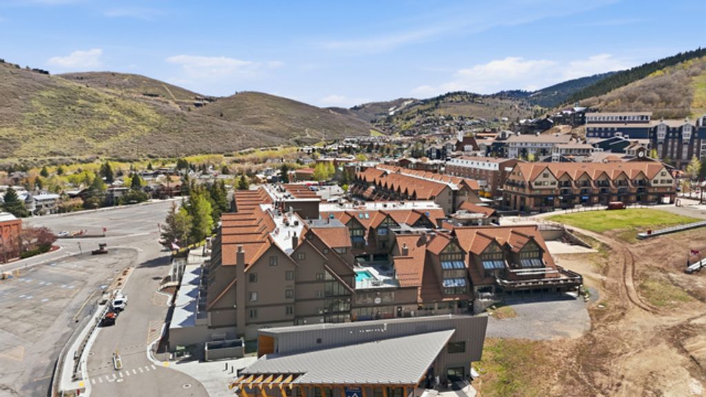 Image 48 of property listing at 1415 LOWELL AVE #B210, Park City, UT 84060