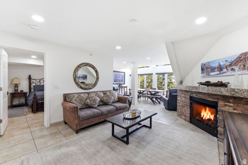Image 7 of property listing at 1415 LOWELL AVE #B210, Park City, UT 84060
