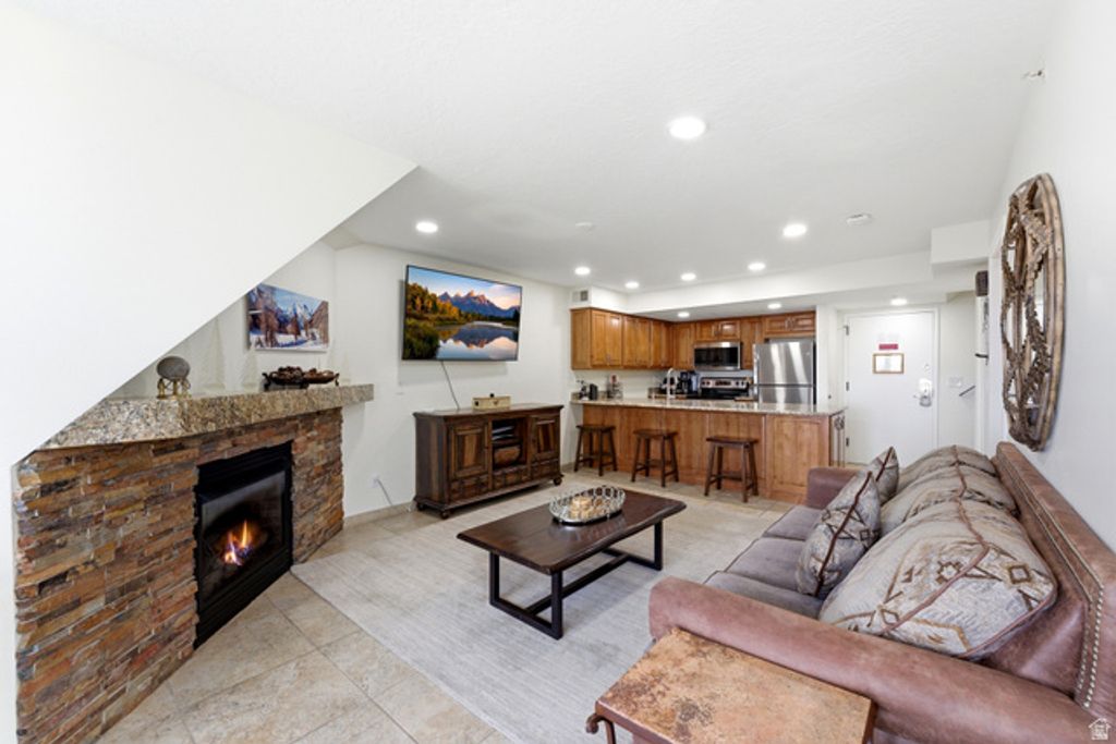 Image 9 of property listing at 1415 LOWELL AVE #B210, Park City, UT 84060