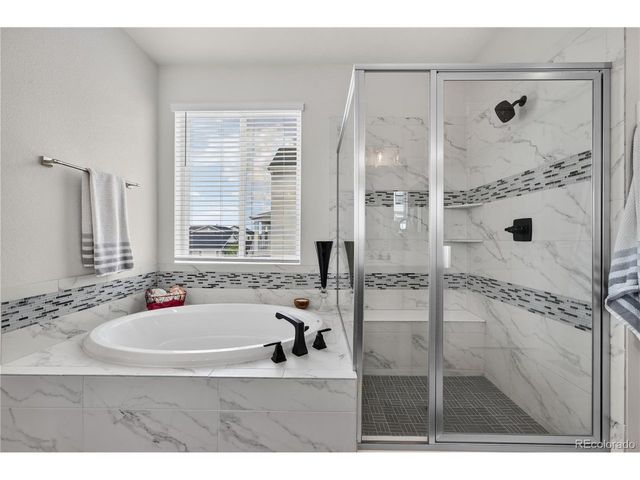 39220 Braxton Ln, Elizabeth, CO 80107