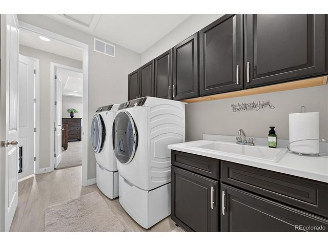 39220 Braxton Ln, Elizabeth, CO 80107