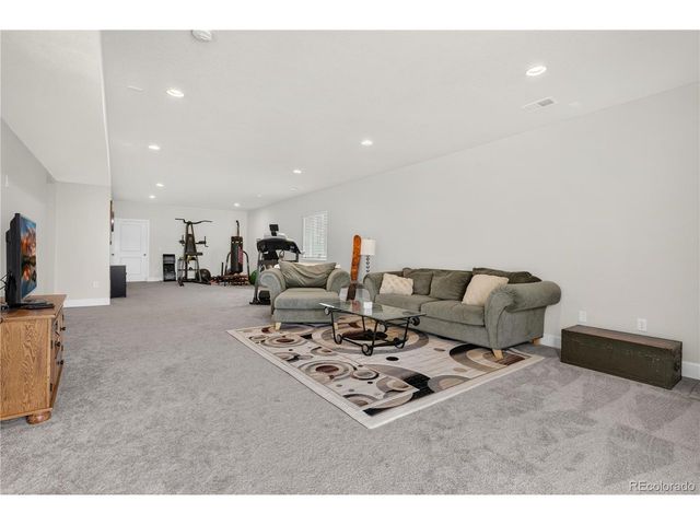 39220 Braxton Ln, Elizabeth, CO 80107