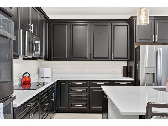 39220 Braxton Ln, Elizabeth, CO 80107