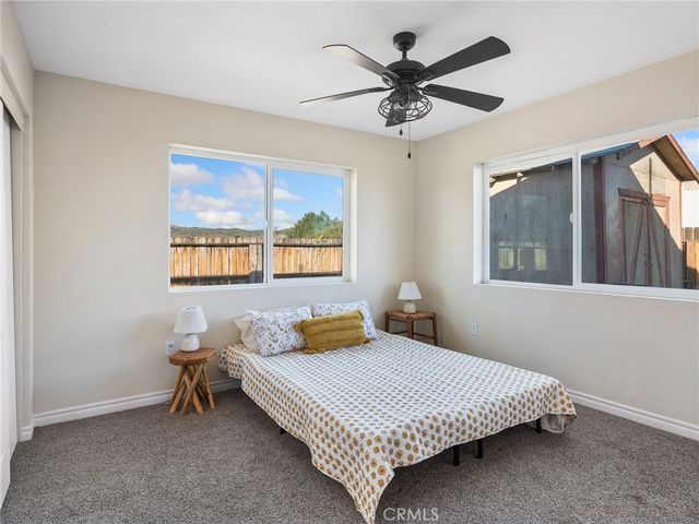 29246 Radio, Barstow, CA 92311