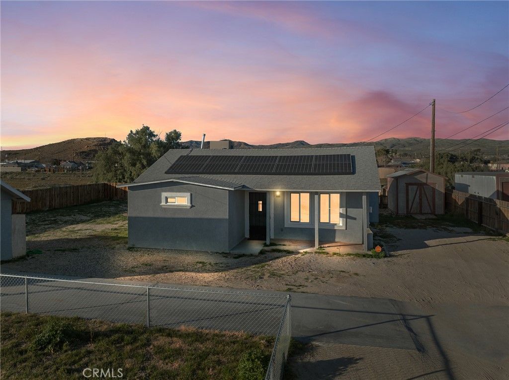 29246 Radio, Barstow, CA 92311