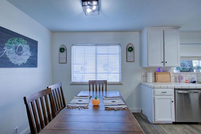 5718 Prince Norman Way, Riverbank, CA 95367