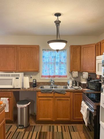 124 S LINVILLE AVE, Broadway, VA 22815