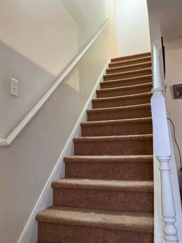 124 S LINVILLE AVE, Broadway, VA 22815