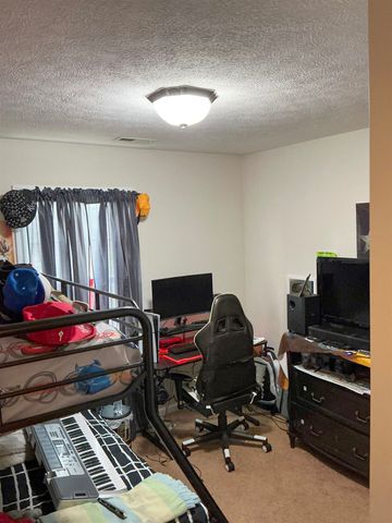 124 S LINVILLE AVE, Broadway, VA 22815