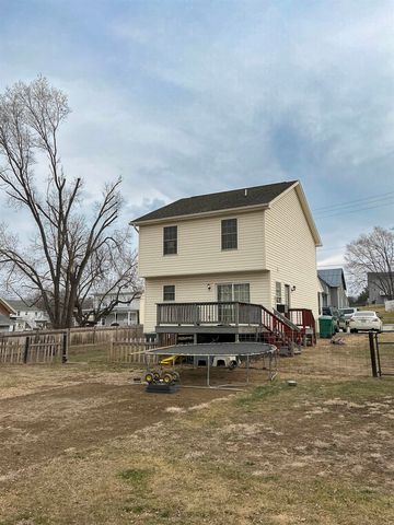 124 S LINVILLE AVE, Broadway, VA 22815