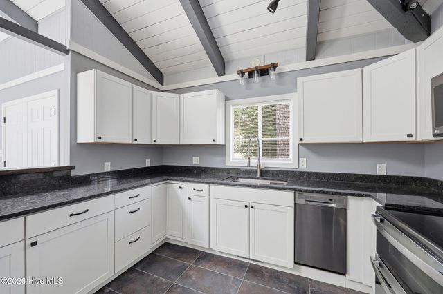 2505 Longleaf Drive SW, Pinehurst, NC 28374