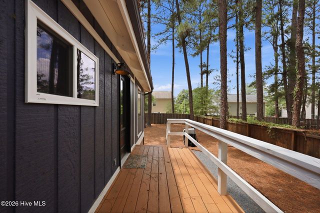 2505 Longleaf Drive SW, Pinehurst, NC 28374