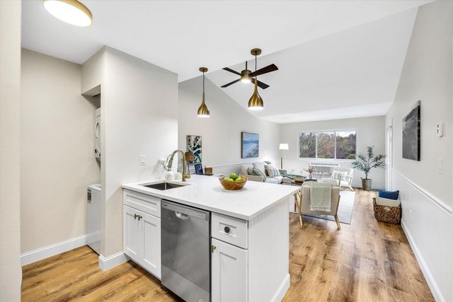 62 Fletcher Lane UNIT G, Brewster, MA 02631