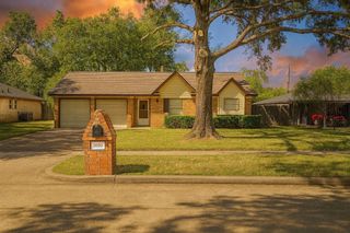 16010 Acapulco, Jersey Village, TX 77040