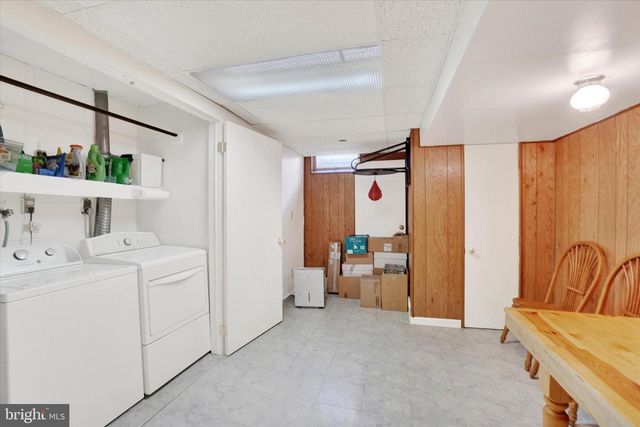 1630 MISTY DR, York, PA 17408