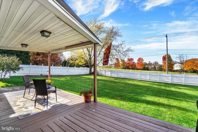 1630 MISTY DR, York, PA 17408