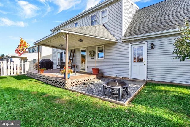 1630 MISTY DR, York, PA 17408