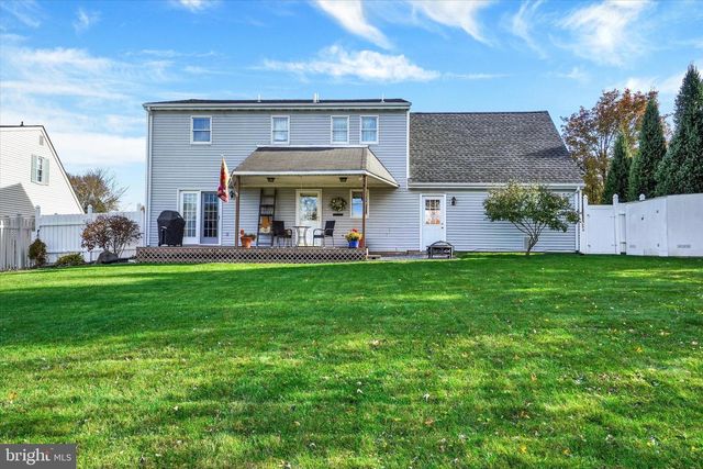 1630 MISTY DR, York, PA 17408