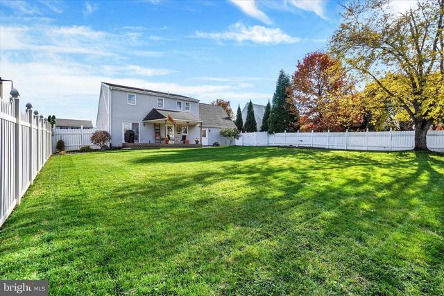 1630 MISTY DR, York, PA 17408