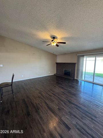 6540 W HAZELWOOD Street, Phoenix, AZ 85033