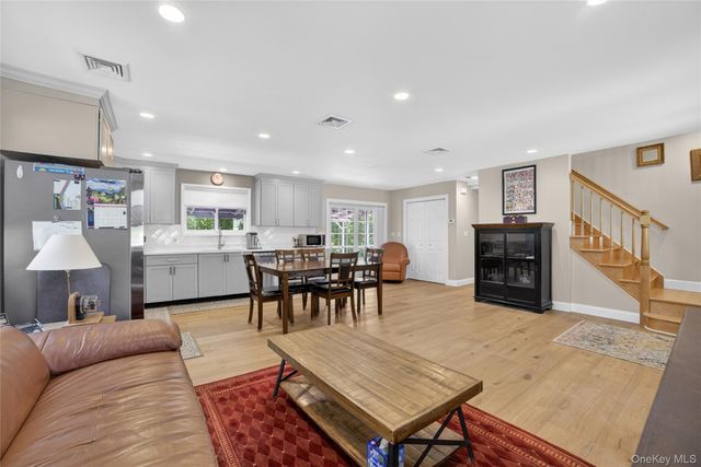 30 Brandeis Avenue, Mohegan Lake, NY 10547