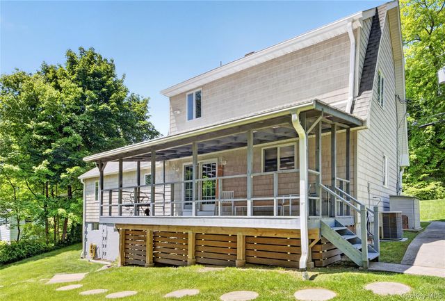 30 Brandeis Avenue, Mohegan Lake, NY 10547