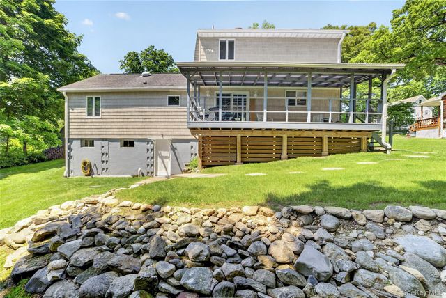30 Brandeis Avenue, Mohegan Lake, NY 10547
