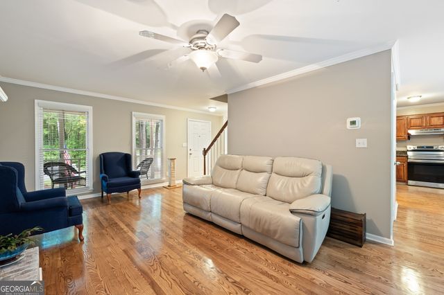 80 Chatsworth Place, Newnan, GA 30265