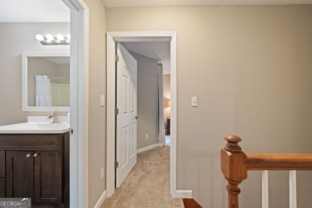 80 Chatsworth Place, Newnan, GA 30265