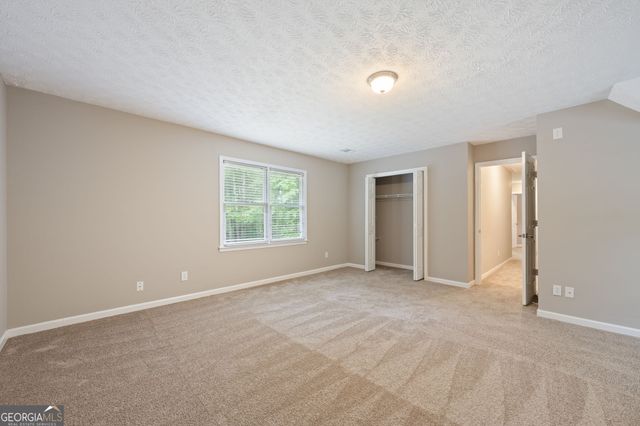 80 Chatsworth Place, Newnan, GA 30265