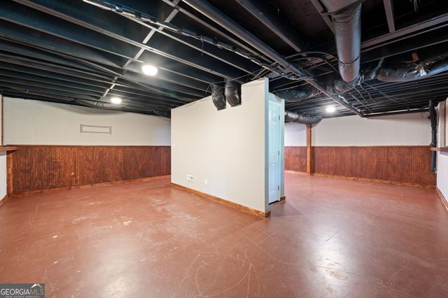 80 Chatsworth Place, Newnan, GA 30265