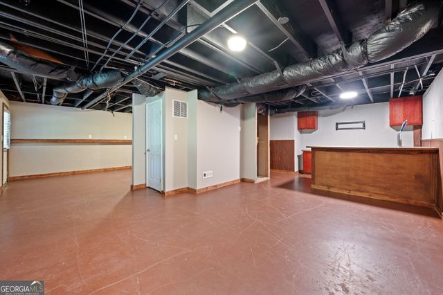 80 Chatsworth Place, Newnan, GA 30265