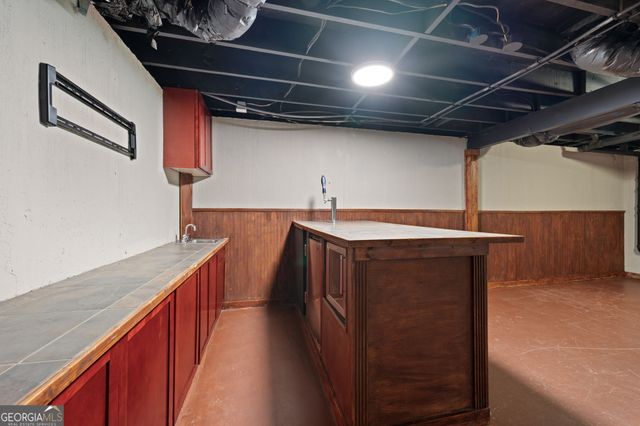 80 Chatsworth Place, Newnan, GA 30265
