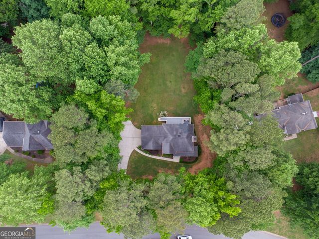 80 Chatsworth Place, Newnan, GA 30265
