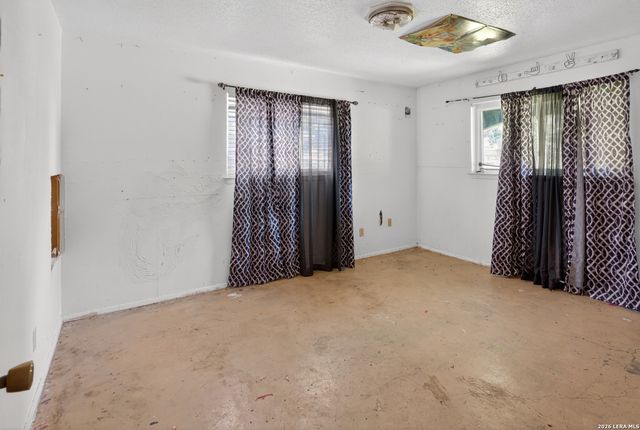5026 LA HAYA ST, San Antonio, TX 78233