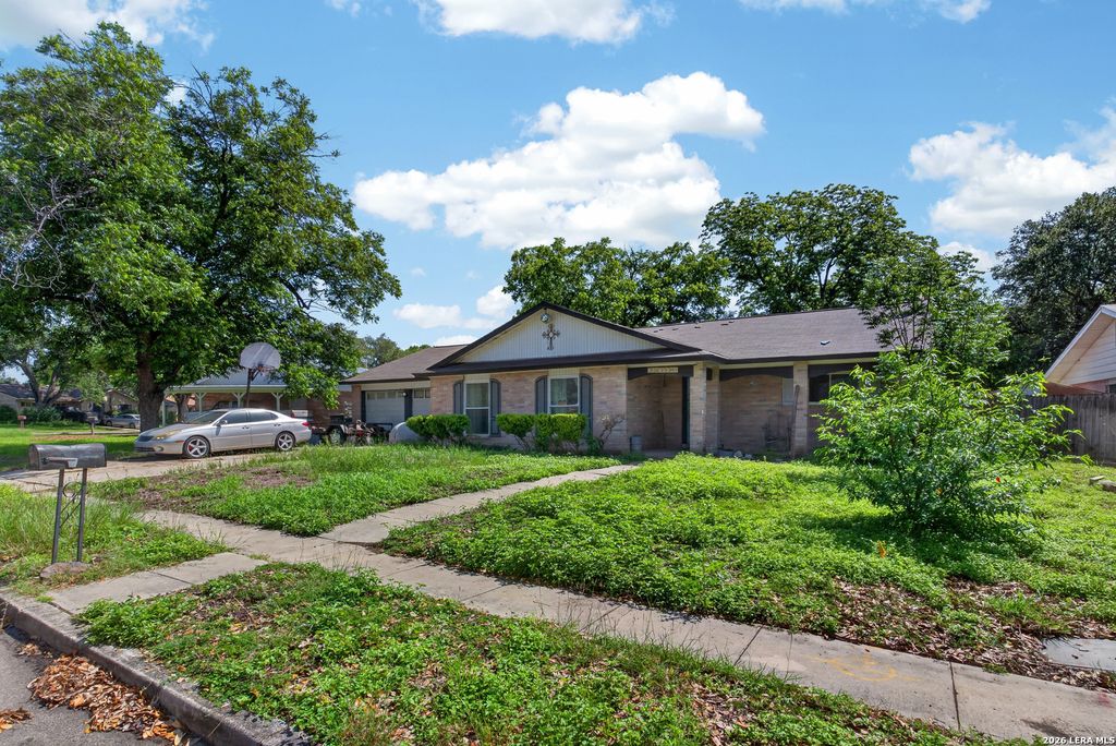 5026 LA HAYA ST, San Antonio, TX 78233