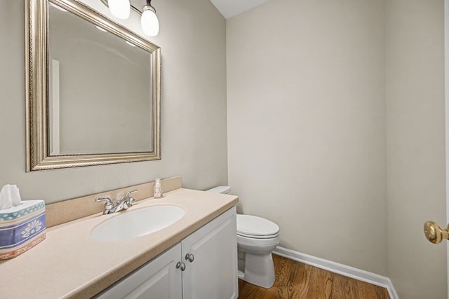 31504 Kline Circle, Warrenville, IL 60555