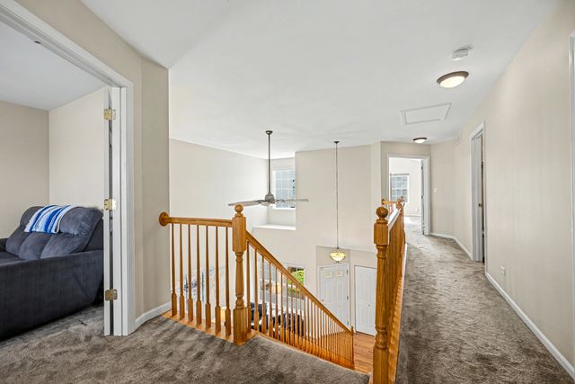 31504 Kline Circle, Warrenville, IL 60555