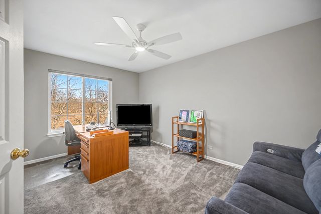 31504 Kline Circle, Warrenville, IL 60555