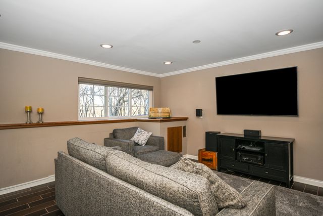 31504 Kline Circle, Warrenville, IL 60555